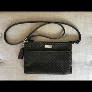 Tommy Hilfiger Crossbody Bag